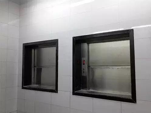 餐梯